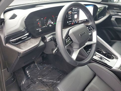 Used 2025 Audi Q5 Premium Plus w/ Premium Plus image 20