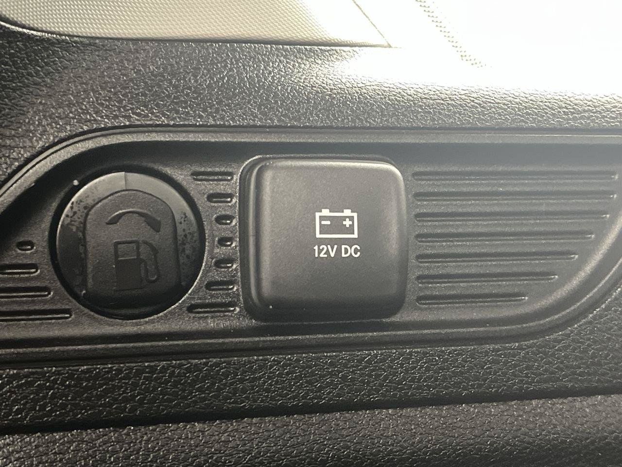 Used 2023 Jeep Grand Cherokee 4WD 4xe image 4