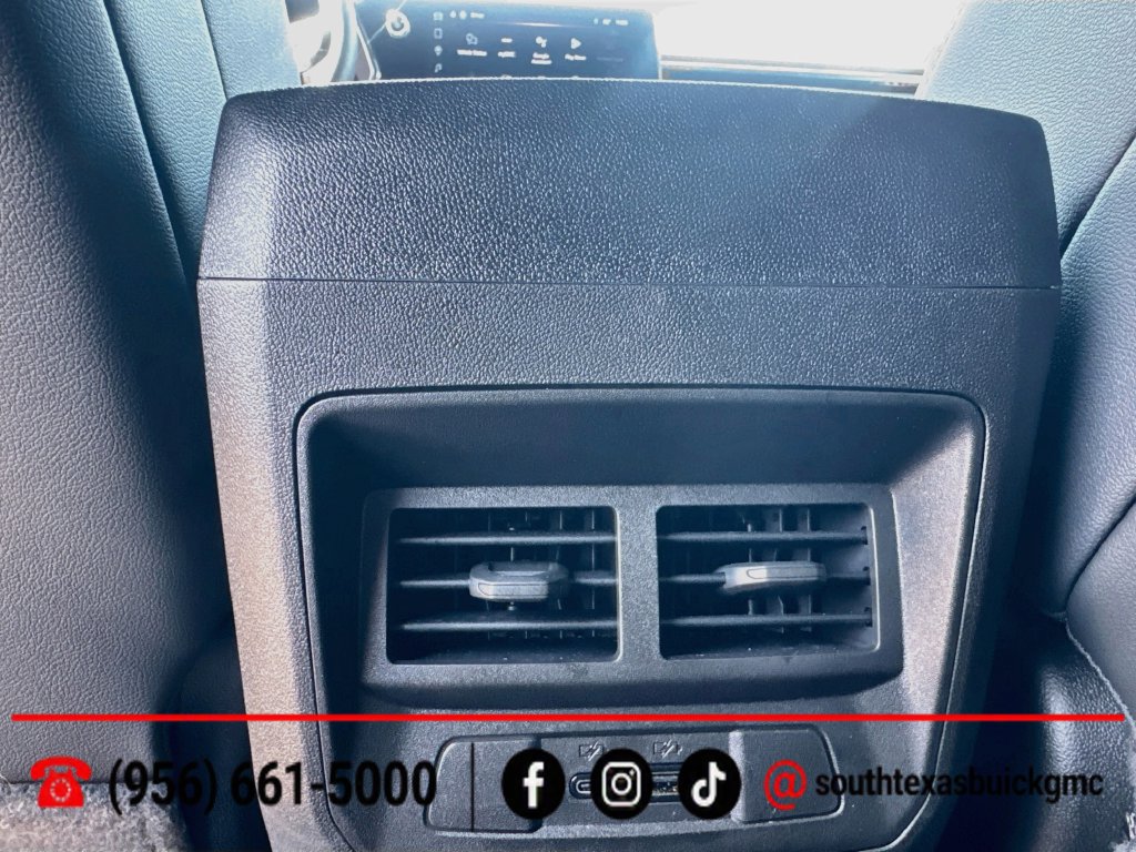 Used 2026 GMC Canyon AT4 w/ AT4 Premium Package AWD/4WD image 23