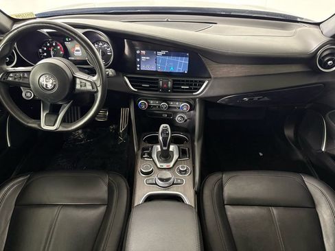 Used 2022 Alfa Romeo Giulia Ti image 31