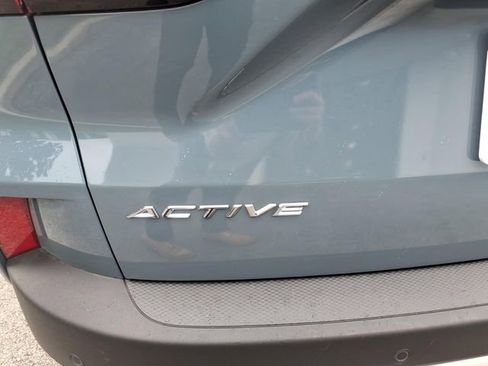 Used 2023 Ford Escape Active AWD/4WD image 27