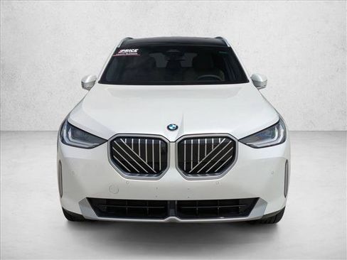 Used 2026 BMW X3 xDrive30i w/ Premium Package AWD/4WD image 2