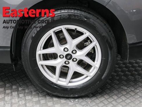 Used 2023 Ford Edge SEL image 8