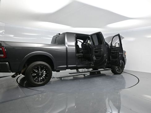Used 2022 RAM 2500 Limited image 4