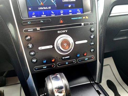 Used 2017 Ford Explorer Sport w/ Equipment Group 401A image 20