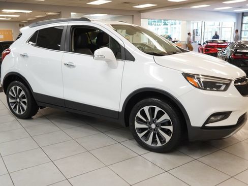 Used 2019 Buick Encore Essence AWD/4WD image 14