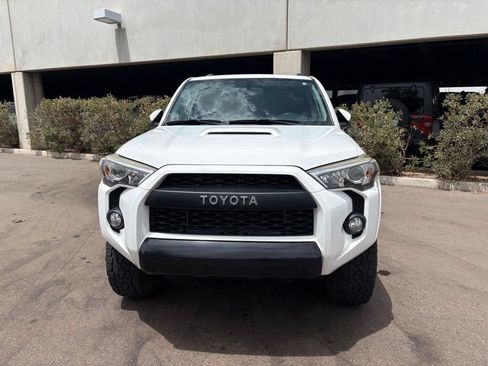 Used 2017 Toyota 4Runner TRD Off-Road Premium AWD/4WD image 3