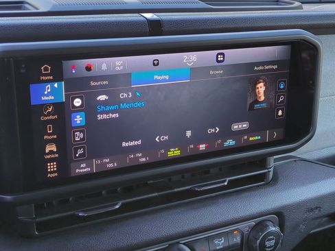 Used 2024 Jeep Wrangler Unlimited Sport image 23