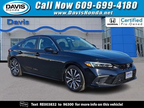 Certified 2024 Honda Civic EX-L image 1