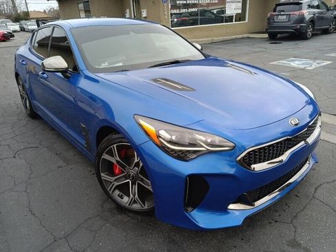 Used 2018 Kia Stinger GT image 4