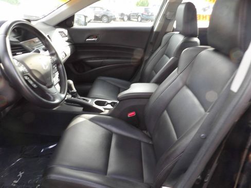 Used 2016 Acura ILX FWD image 9