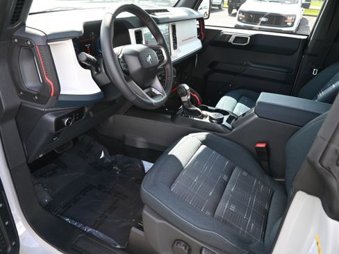 New 2026 Ford Bronco Heritage Edition AWD/4WD image 14