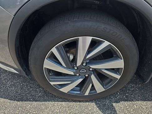 Used 2024 Nissan Murano SL AWD/4WD image 18