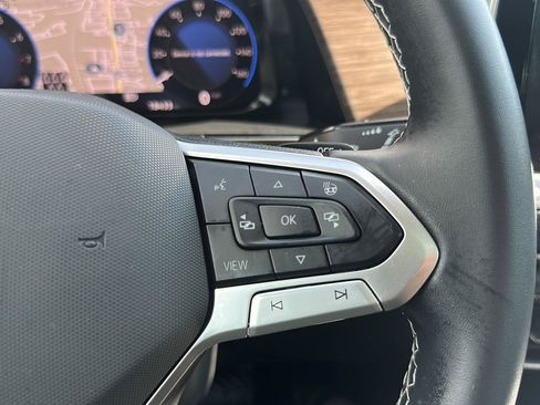 Used 2024 Volkswagen Atlas SEL AWD/4WD image 34