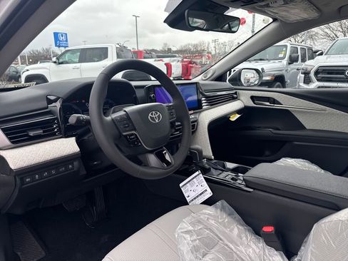 New 2026 Toyota Camry XLE AWD/4WD image 17