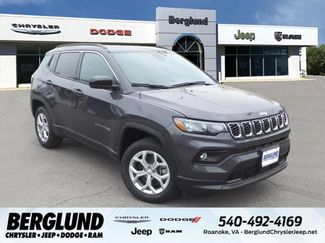 Used 2024 Jeep Compass Latitude AWD/4WD video 1