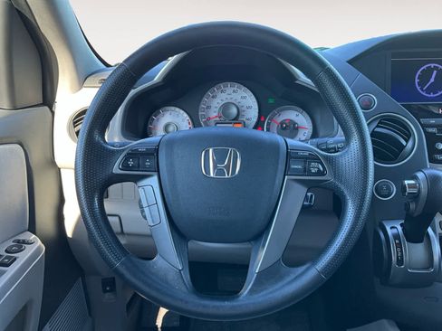 Used 2015 Honda Pilot LX image 17