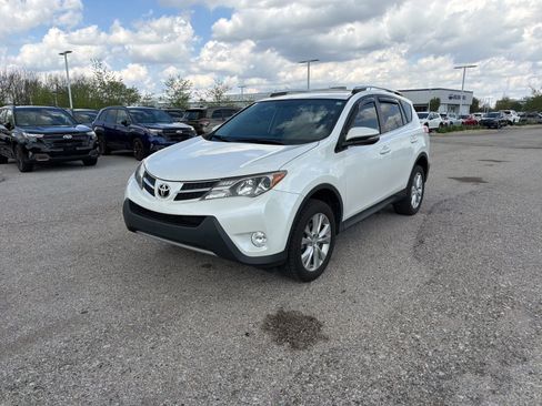 Used 2014 Toyota RAV4 Limited AWD/4WD image 3