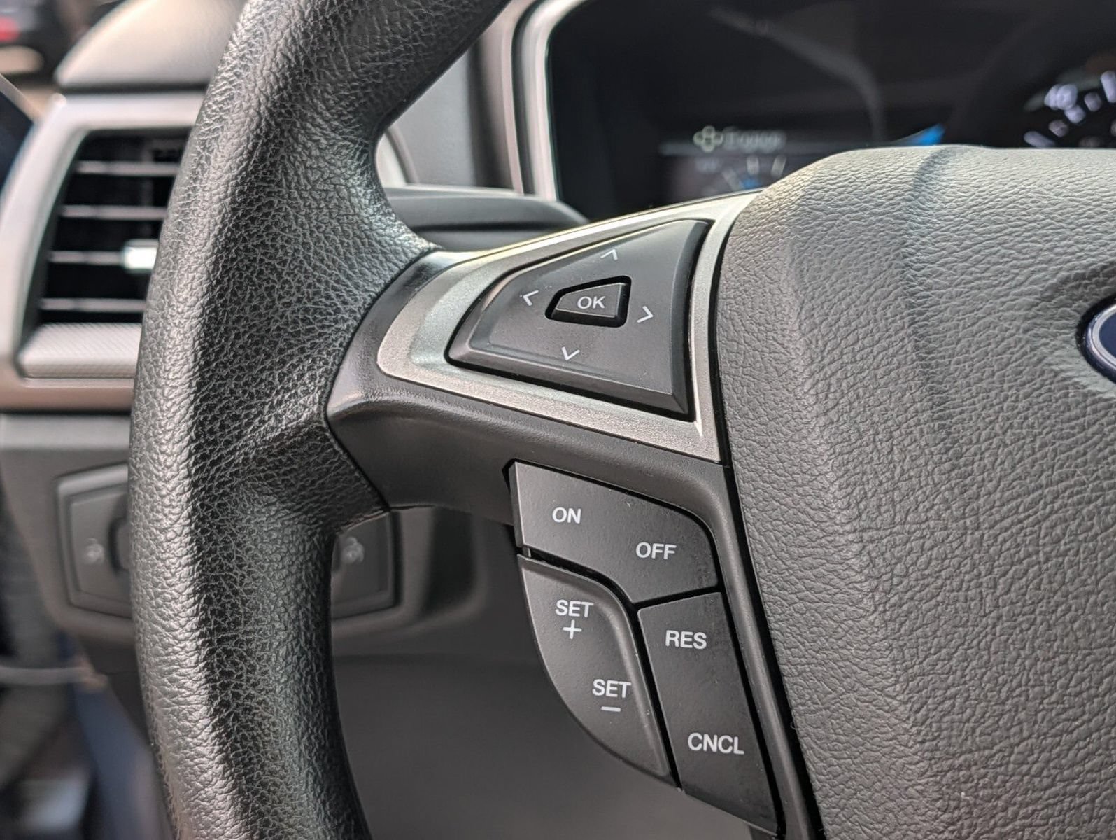 Used 2018 Ford Fusion S FWD image 26