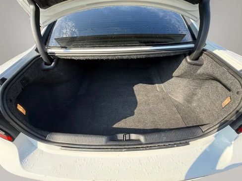 Used 2020 Dodge Charger SXT w/ Leather Interior Group RWD image 34