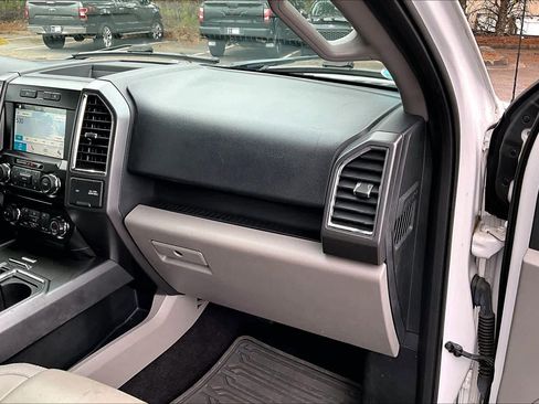 Used 2016 Ford F150 XLT w/ Equipment Group 302A Luxury image 17