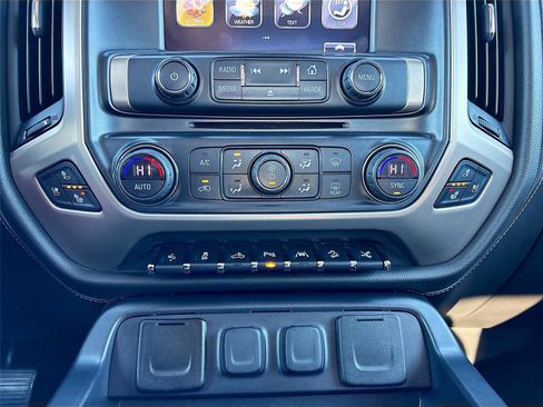 Used 2018 GMC Sierra 1500 Denali w/ Denali Ultimate Package image 19