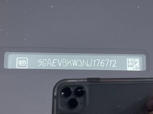 Certified 2022 Buick Enclave Premium w/ LPO, Touring Package image 17