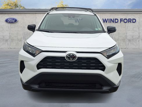 Used 2020 Toyota RAV4 LE w/ Carpet Mat Package image 2