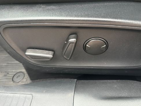 Used 2024 Ford Escape Active AWD/4WD image 30