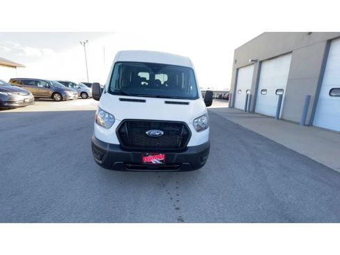 Used 2023 Ford Transit 350 XL image 3