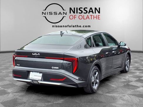 Used 2025 Kia K4 FWD image 29