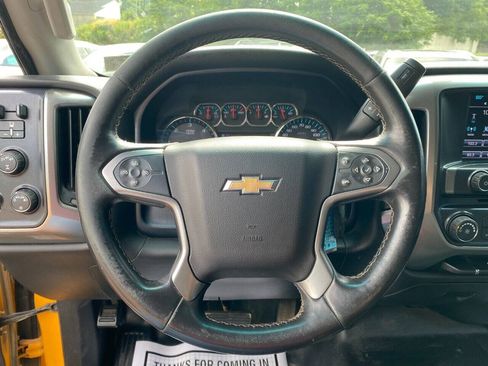 Used 2017 Chevrolet Silverado 2500 LT AWD/4WD image 13