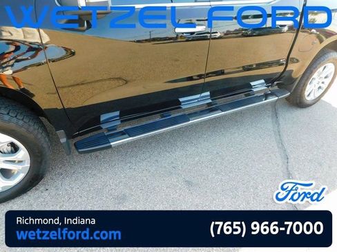 Used 2024 Chevrolet Silverado 1500 LTZ w/ LTZ Premium Package AWD/4WD image 17