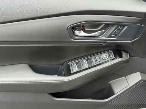 Certified 2025 Honda Accord Touring image 6