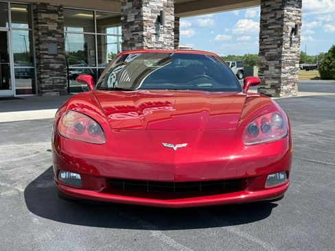 Used 2005 Chevrolet Corvette Coupe w/ Preferred Equipment Group image 7