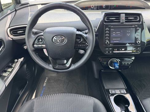 Used 2020 Toyota Prius Prime LE FWD image 21