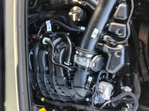 New 2025 Jeep Grand Cherokee Limited image 16