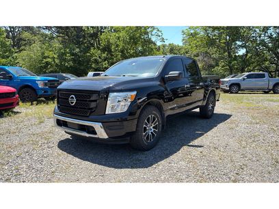 Used 2021 Nissan Titan SV w/ Accessory Utility Package