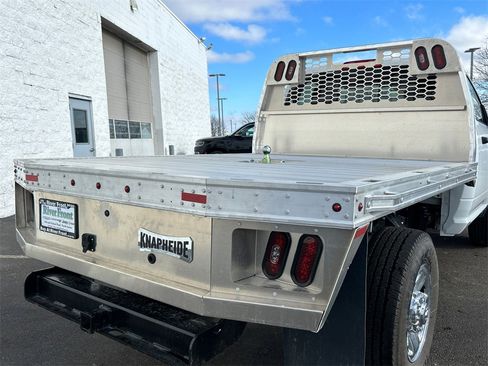 New 2024 RAM 3500 Tradesman w/ Chrome Appearance Group image 28