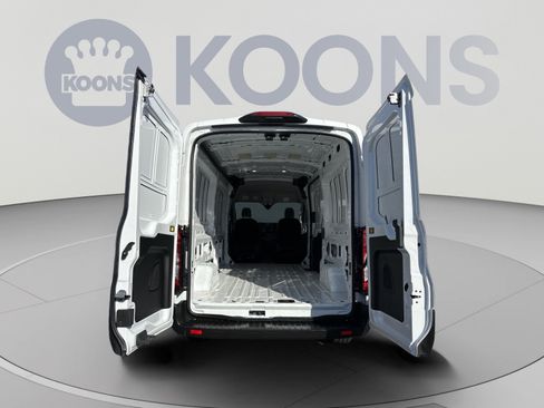 Used 2025 Ford Transit 250 148 Medium Roof RWD image 22