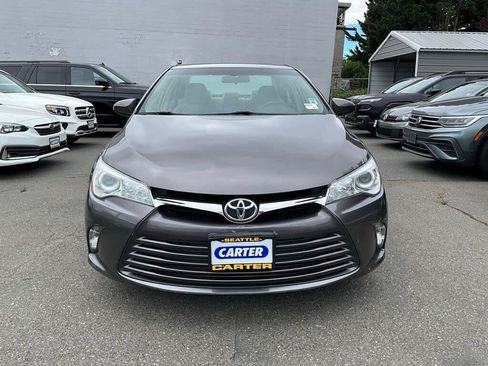 Used 2015 Toyota Camry LE FWD image 3