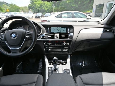 Used 2017 BMW X3 xDrive28i AWD/4WD image 10