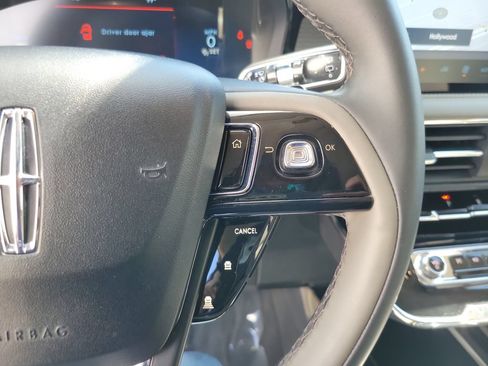 Certified 2023 Lincoln Corsair FWD image 22