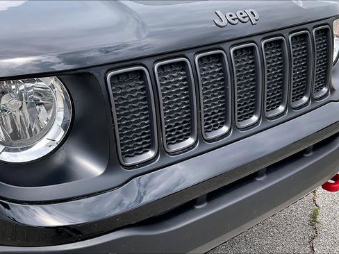 Used 2022 Jeep Renegade Trailhawk w/ Sun/Sound Group AWD/4WD image 29