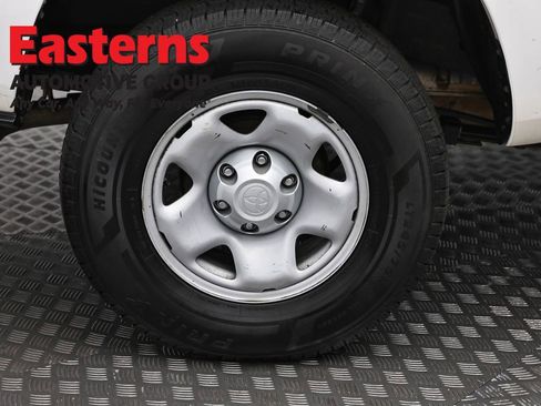 Used 2019 Toyota Tacoma SR RWD image 29