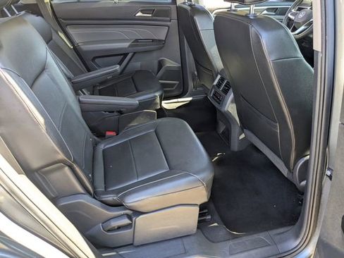 Used 2021 Volkswagen Atlas SEL image 25