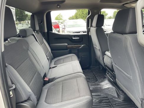 Used 2019 GMC Sierra 1500 SLE w/ SLE Value Package RWD image 28