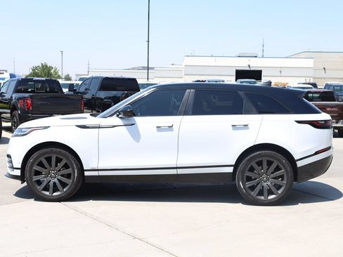 Used 2018 Land Rover Range Rover Velar R-Dynamic SE AWD/4WD image 3