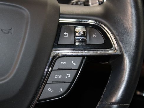 Used 2022 Lincoln Nautilus Reserve w/ Equipment Group 201A image 39