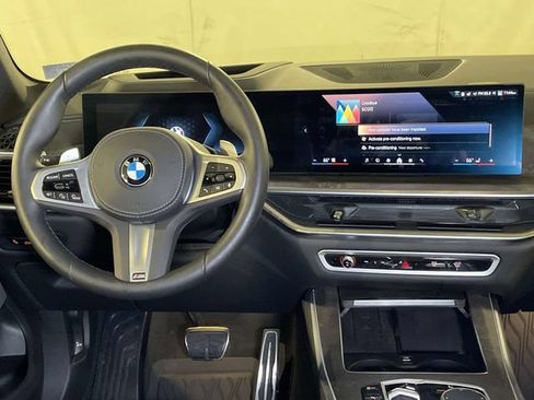 Used 2026 BMW X5 xDrive40i w/ M Sport Package AWD/4WD image 25